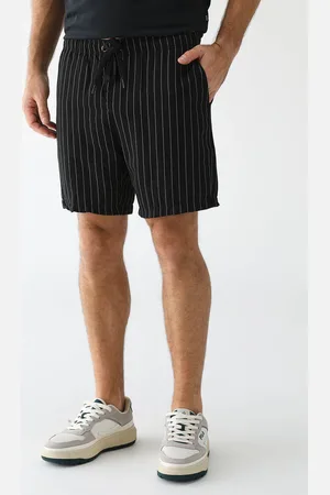 Fila Bermuda Reta Pinstripes Preta