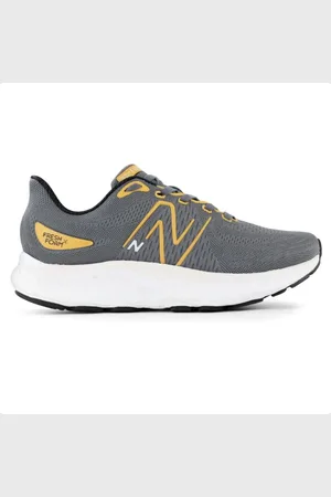 New Balance Tênis Evoz V3 Masculino