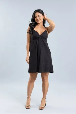 Dialogo Jeans Vestido Curto Feminino em Laise Bordado com Alças Dialogo