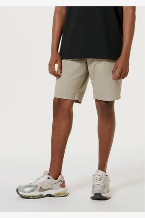 Hering Bermuda Básica Chino Off White