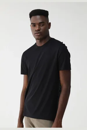 Calvin Klein Camiseta Reta Logo Lateral Preta