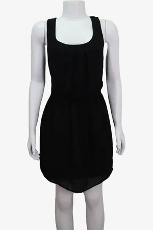 EMIGÊ Vestido Zara Curto Casual Vazado Produto Gentilmente Usado