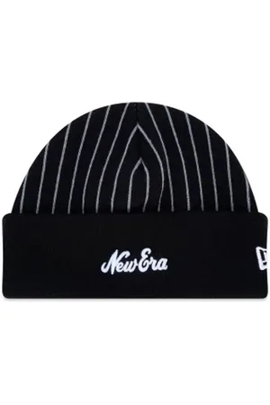 New Era Gorro Branded Logo History