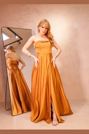 Cia do Vestido Vestido Longo de Festa Madrinhas Tomara que Caia Acetinado com Fenda Pepile Dourado