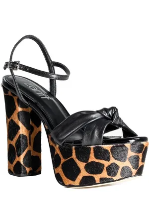 Zariff Sandália Feminina Verniz Animal Print Casual