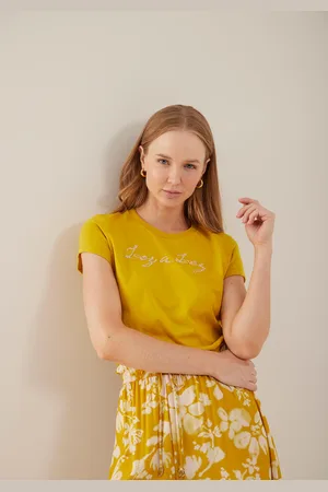 LEZ A LEZ Blusa De Mangas Curtas Com Bordado Em Alto Relevo