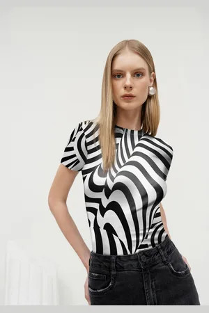 LEZ A LEZ Blusa De Mangas Curtas Em Malha Estampada