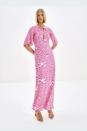 LEZ A LEZ Vestido Longo em Viscose com Cut Decote