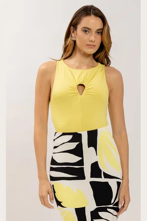 LEZ A LEZ Blusa em Malha Aveludada com Cut Franzido