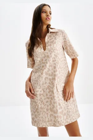 LEZ A LEZ Vestido Curto Estampado em Linho com Corrente Metal