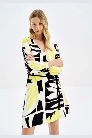 LEZ A LEZ Vestido Curto Manga 3/4 Estampado com Cinto