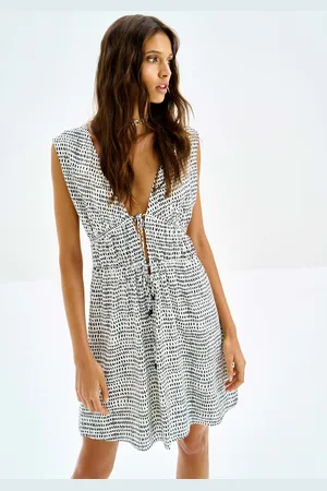 LEZ A LEZ Vestido Curto em Viscose com Franzido e Amarração