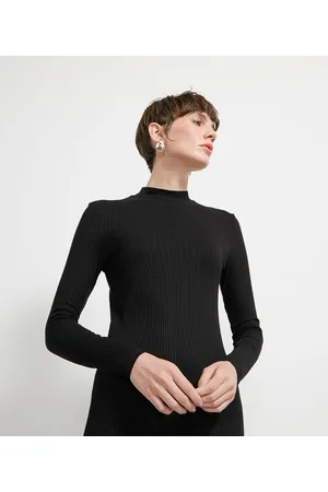 Marfinno Vestido Midi em Viscose Canelada com Gola Alta e Manga Longa