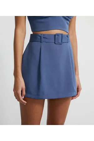 Blue Steel Short Saia em Crepe com Cinto de Fivela Quadrada