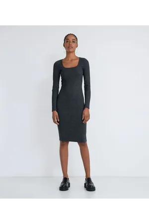 Blue Steel Vestido Midi Básico em Algodão Canelado com Decote Quadrado e Manga Longa