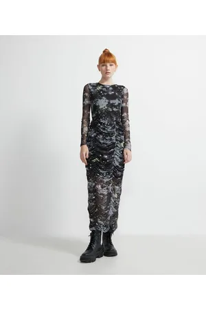 Blue Steel Vestido Midi em Tule Estampa Mística com Repuxados