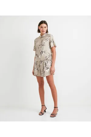 Cortelle Camisa Manga Curta em Viscose com Estampa Floral
