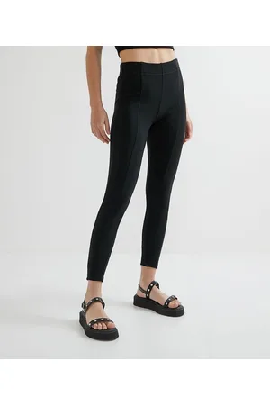Blue Steel Calça Legging com Textura Canelada e Recorte Frontal