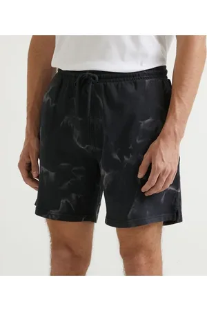 Blue Steel Bermuda em Moletom Estampa Tie Dye