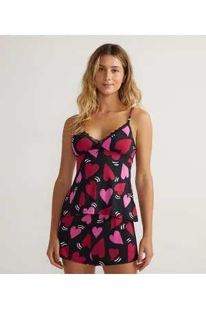 Love & Toast Pijama Short Doll em Microfibra com Estampa Maxi Corações