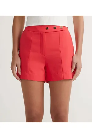 A-Collection Short Alfaiataria com Botões Dourados e Bolsos Frontais
