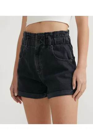 Blue Steel Short Mom Jeans com Elástico no Cós e Barra Dobrada