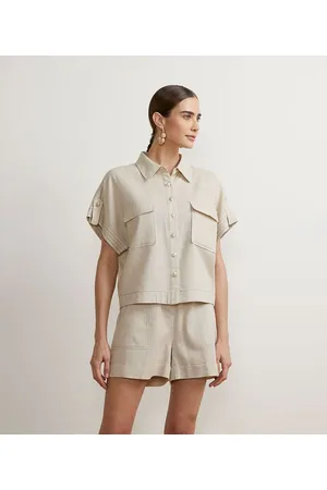 Cortelle Camisa em Viscose com Manga Curta e Detalhe de Pespontos