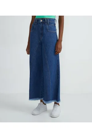 Blue Steel Calça Pantacourt Jeans com Recortes e Barra Desfiada