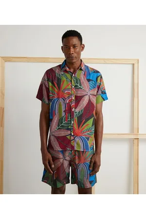 Nila do Cerrado Camisa Manga Curta em Viscose com Estampa de Folhas