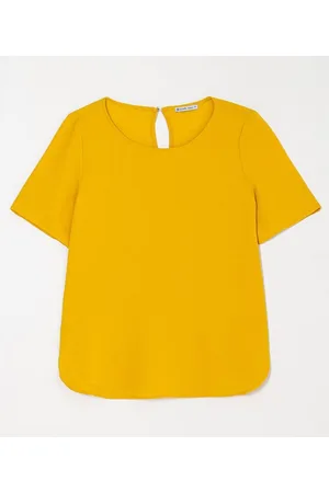 Cortelle Blusa Lisa com Detalhe nas Costas