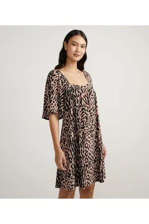 Cortelle Vestido Manga Curta em Jersey com Estampa Animal Print Onça