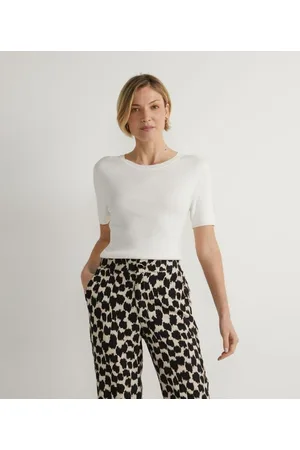 Cortelle Blusa em Tricô com Gola Redonda e Manga Curta