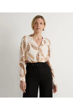 Cortelle Camisa em Viscose com Estampa de Folhagem e Botões Dourados