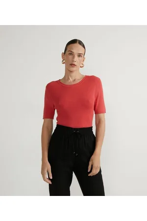 Cortelle Blusa em Tricô com Gola Redonda e Manga Curta