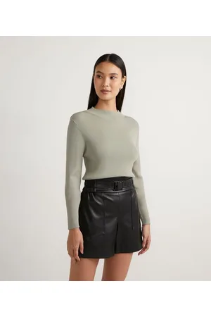 Cortelle Blusa Básica em Tricô Canelada com Golinha Alta