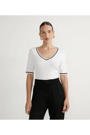 Cortelle Blusa em Tricô com Listra Contrastante no Decote
