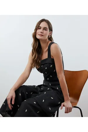 ATELIER Blusa Cropped em Linho com Bordados de Mãozinhas