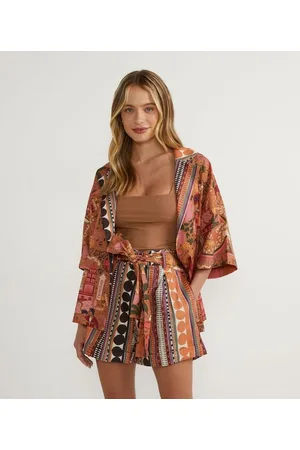 Blue Steel Kimono Curto em Tricoline com Mix de Estampas Figurativas