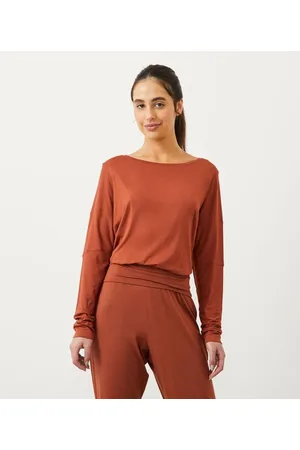 Get Over Camiseta Esportiva em Viscose com Recortes e Manga Longa