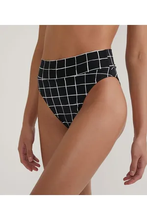 Bossa Nossa Biquíni Calcinha Hot Pants Asa Delta em Poliamida com Estampa Xdarez Grid