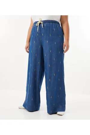 Calça Pantalona em Viscose com Estampa Poá Curve & Plus Size Preto
