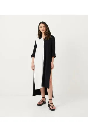 Bossa Nossa Saída de Praia Bata em Viscose com Botões e Color Block