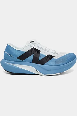 New Balance Tênis Fuelcell Rebel V4 Masculino