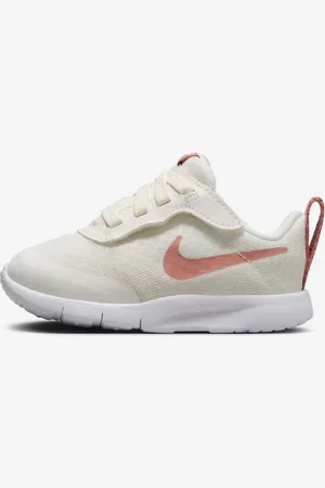 Nike Tênis Tanjun EasyOn Infantil