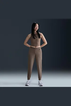 Nike Calça Dri-FIT Jogger Soft Feminina