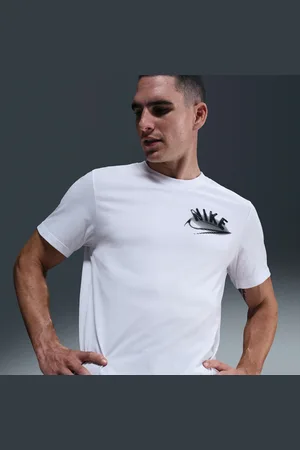 Nike Camiseta Dri-FIT Fitness Masculina