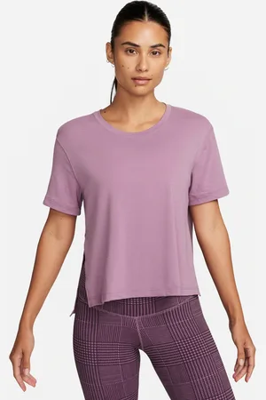Nike Camiseta Yoga Dri-FIT Feminina