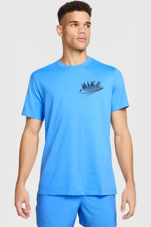 Nike Camiseta Dri-FIT Fitness Masculina