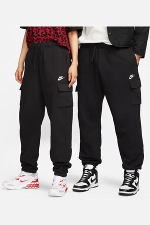 Nike Calça Club Fleece Cargo Feminina