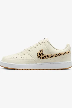 Nike Tênis Court Vision GFX Feminino